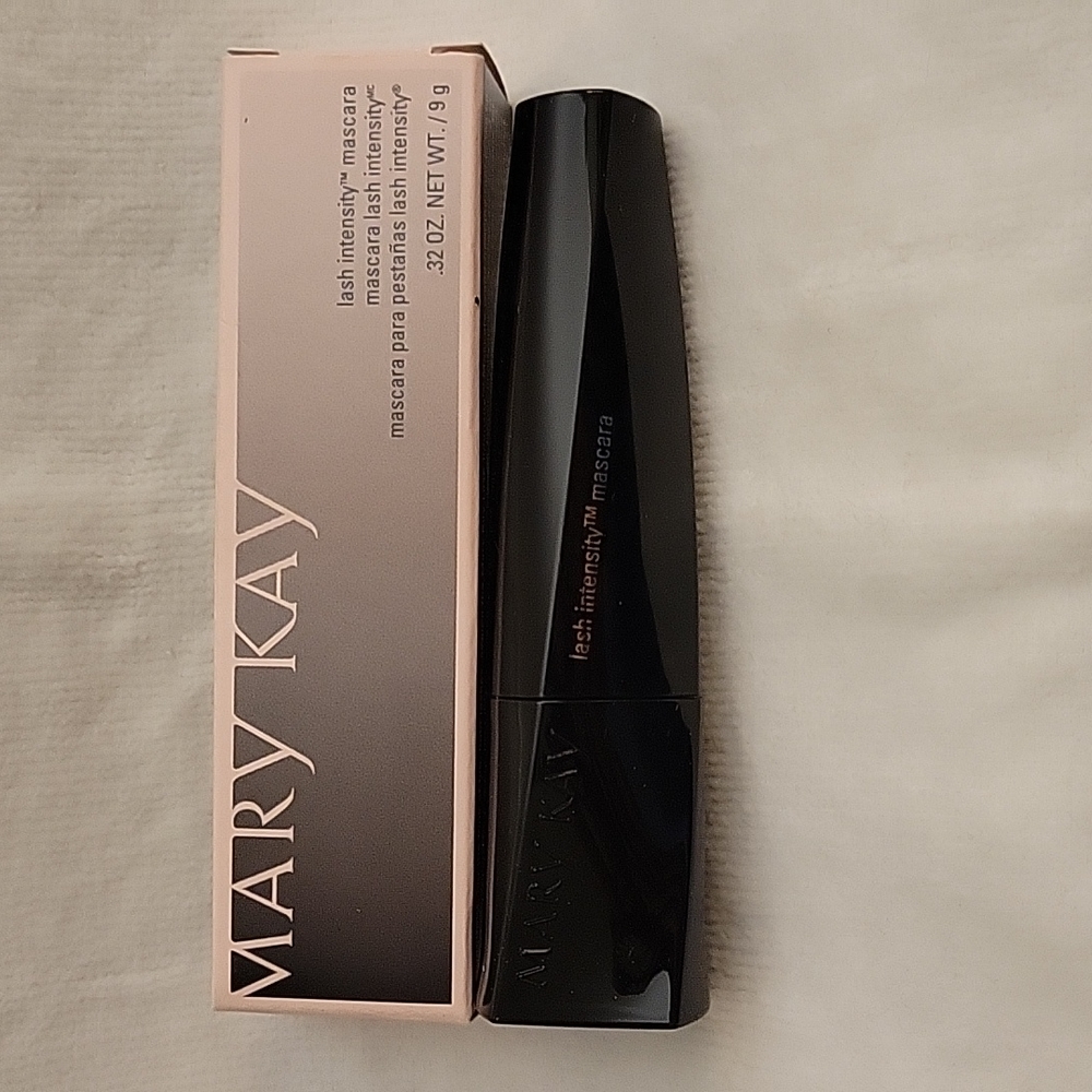 MK Lash intensity mascara